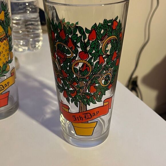 Pepsi The Twelve Days of Christmas-8 Glasses - Picture 8 of 9